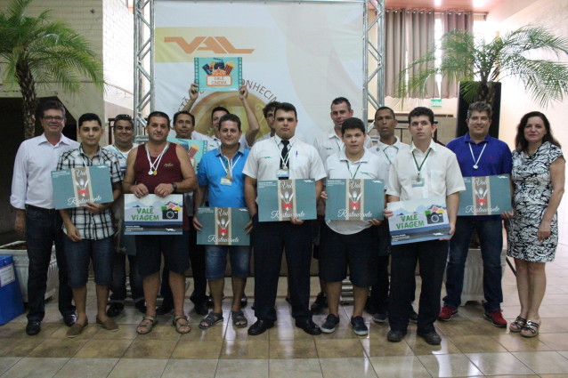 Funcionários receberam presentes em sorteios realizados durante as atividades | Foto: Soul / Divulgação / OA