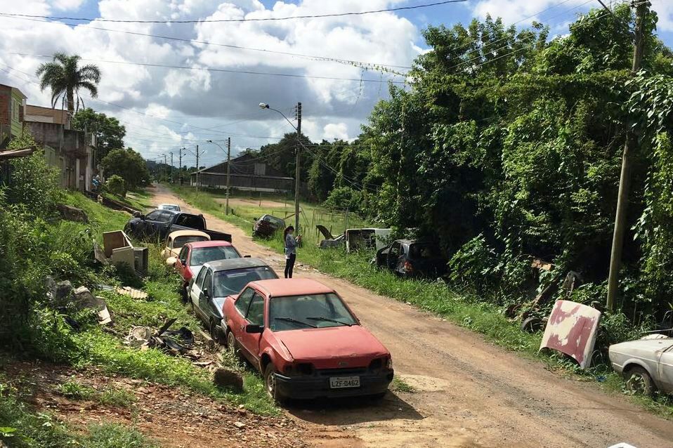 Foram encontrados 14 carros / Foto: Polícia Civil / Divulgação / OA
