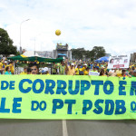 LM_Manifestantes-contra-Dilma-Rousseff-em-Brasilia_009