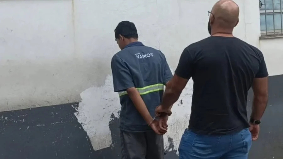 Homem mata avó da ex-namorada, altera cena do crime e finge socorro a vítima