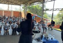 Projeto leva palestras sobre violência e cidadania às escolas